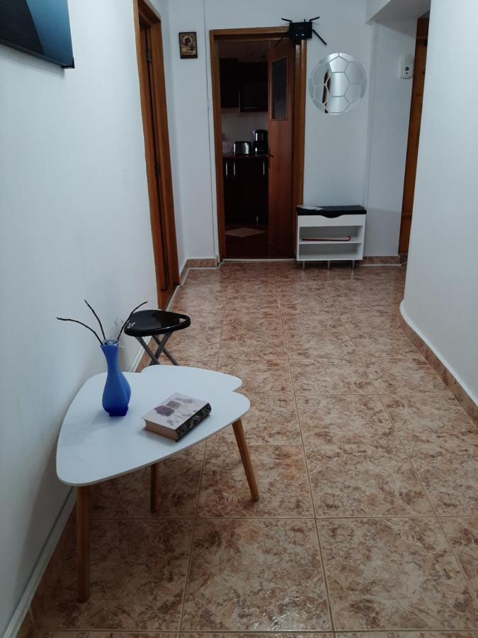Ultracentral,Parcul Catedralei,Apartament 2 Camere Bacău Buitenkant foto